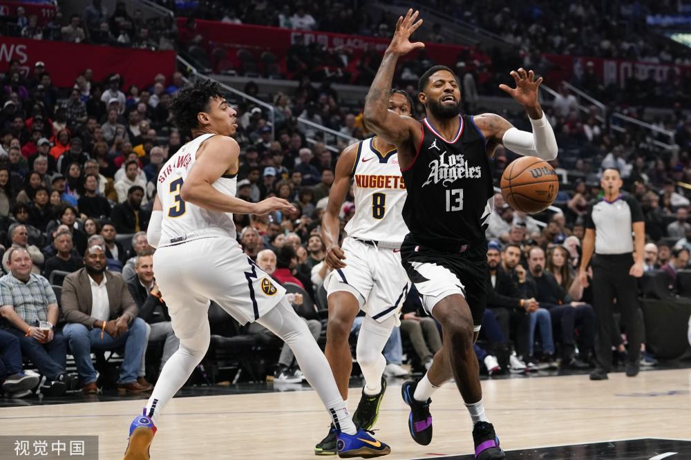 他的例子或 他的例子或