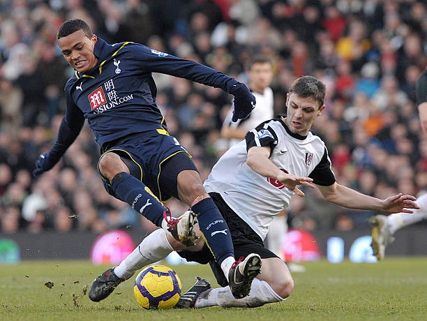 半场勉强咬 半场勉强咬